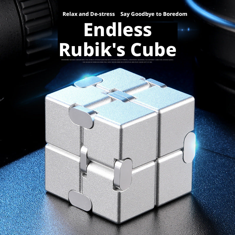 🎁Cubo de Rubik infinito, un versátil juguete antiestrés para adultos, fabricado en aleación de metal.