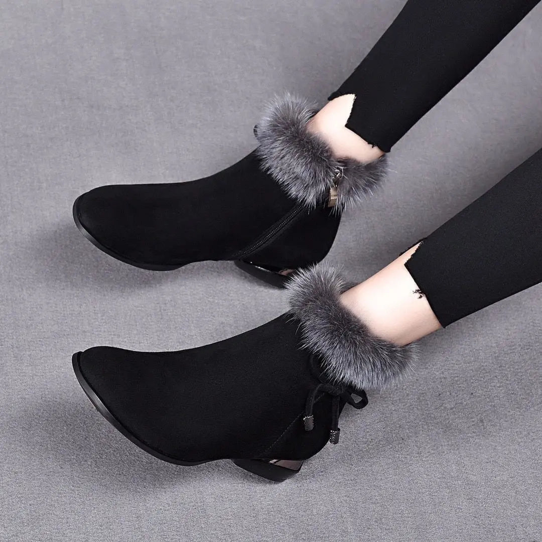 😍😍【35-41】Kerek orrú közepes sarkú puha bőrcsizma