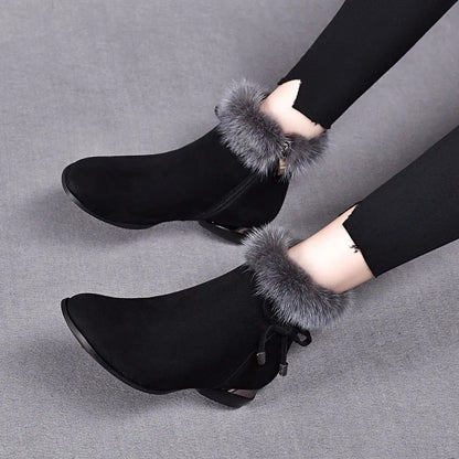😍😍【35-41】Kerek orrú közepes sarkú puha bőrcsizma