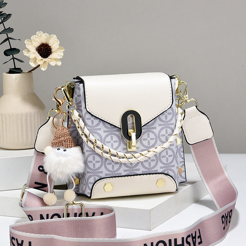 Dámska minimalistická crossbody kabelka 2026