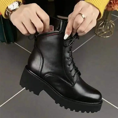 😍30% kedvezmény!【35–40-es méret】Meleg, csúszásmentes Martens-stílusú bakancs vastag talppal és polárbéléssel az extra melegségért.