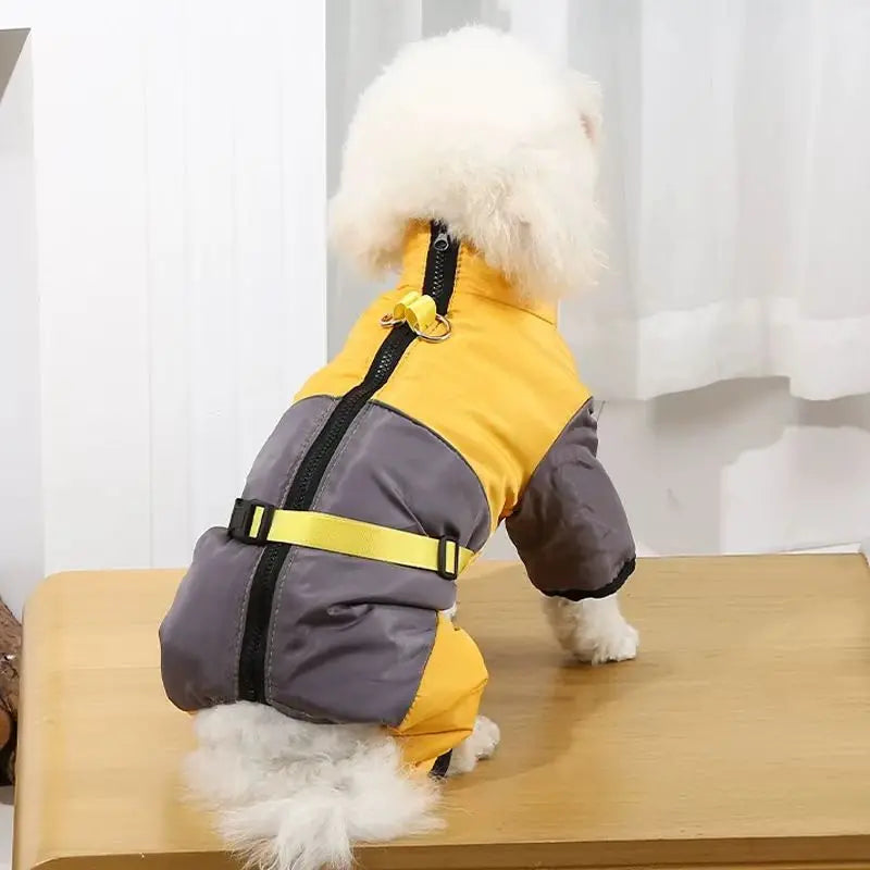 🐕 Vízálló, antisztatikus, négy lábat fedő őszi-téli kabát kistestű kutyák számára.
