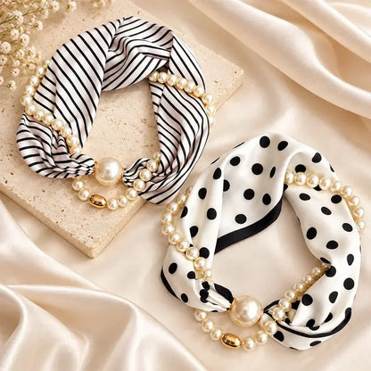 ✨ Perlový náhrdelník a magnetický šátek v jednom! Rychlé magnetické zapínání · Odnímatelné provedení · Francouzská elegance a všestranný styl! Speciální nabídka: Kupte jeden a druhý získáte zdarma!
