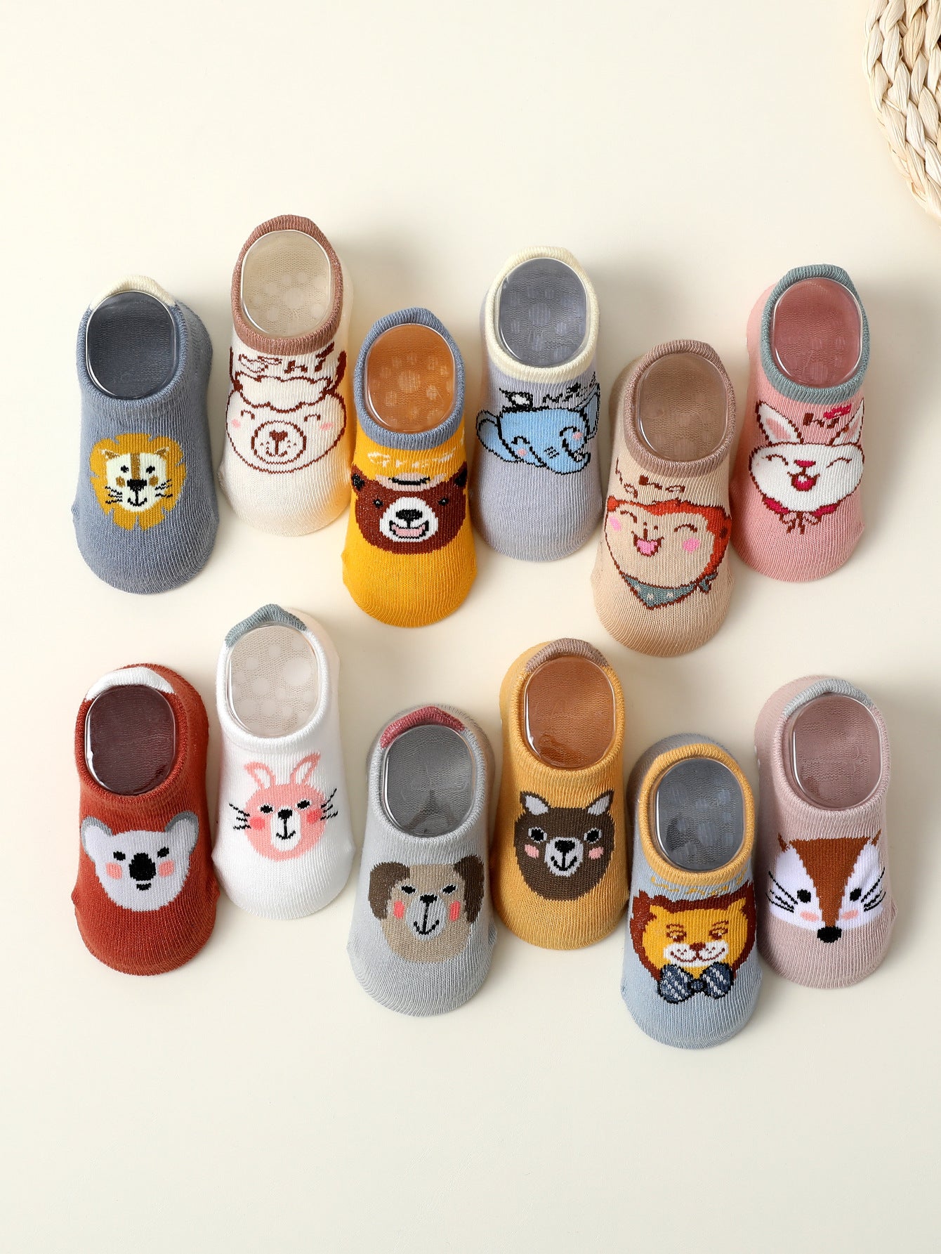 【6 párov v balení】🧦Módne protišmykové detské ponožky so zvieracou tematikou, kreslené ponožky na jeseň a zimu