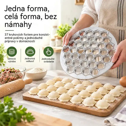 🥟 Pripravte pirohy či pelmene za pár sekúnd! Forma na 37 kusov · Jedným stlačením získate 37 rovnakých kúskov · Efektívne, rýchle a ľahko sa čistí!